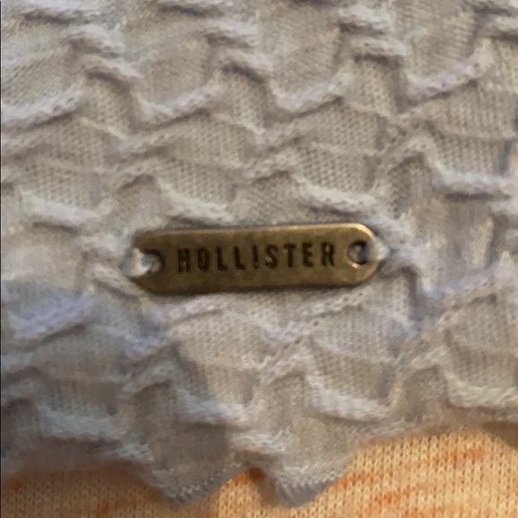 Hollister baby blue tank - Picture 2 of 3